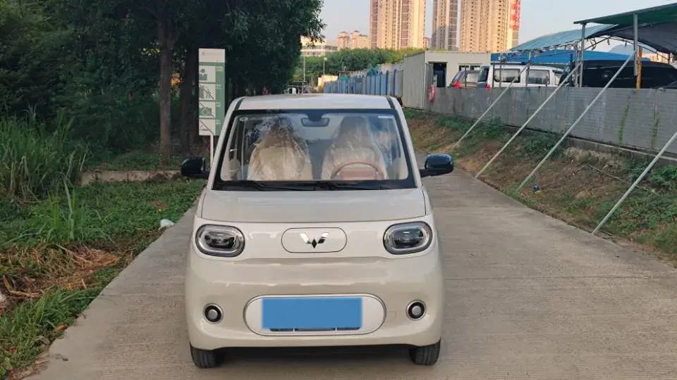 2024 WULING HONGGUANG thumbnail 3