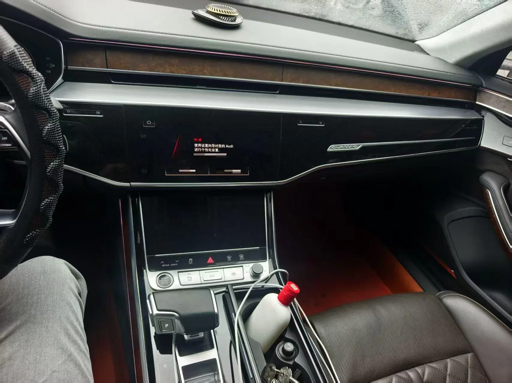 2022 AUDI A8 thumbnail 3