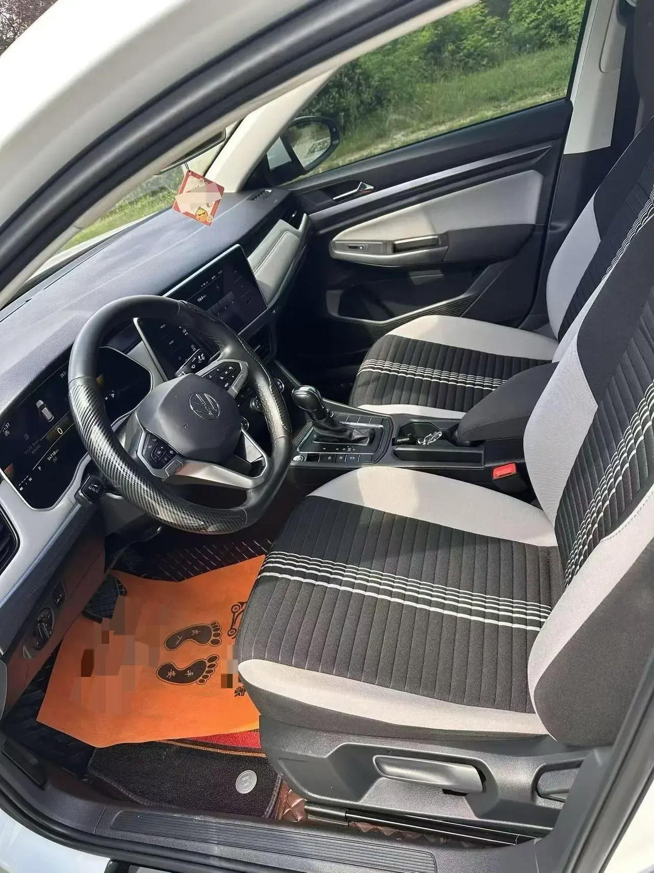 2023 VOLKSWAGEN BORA thumbnail 4