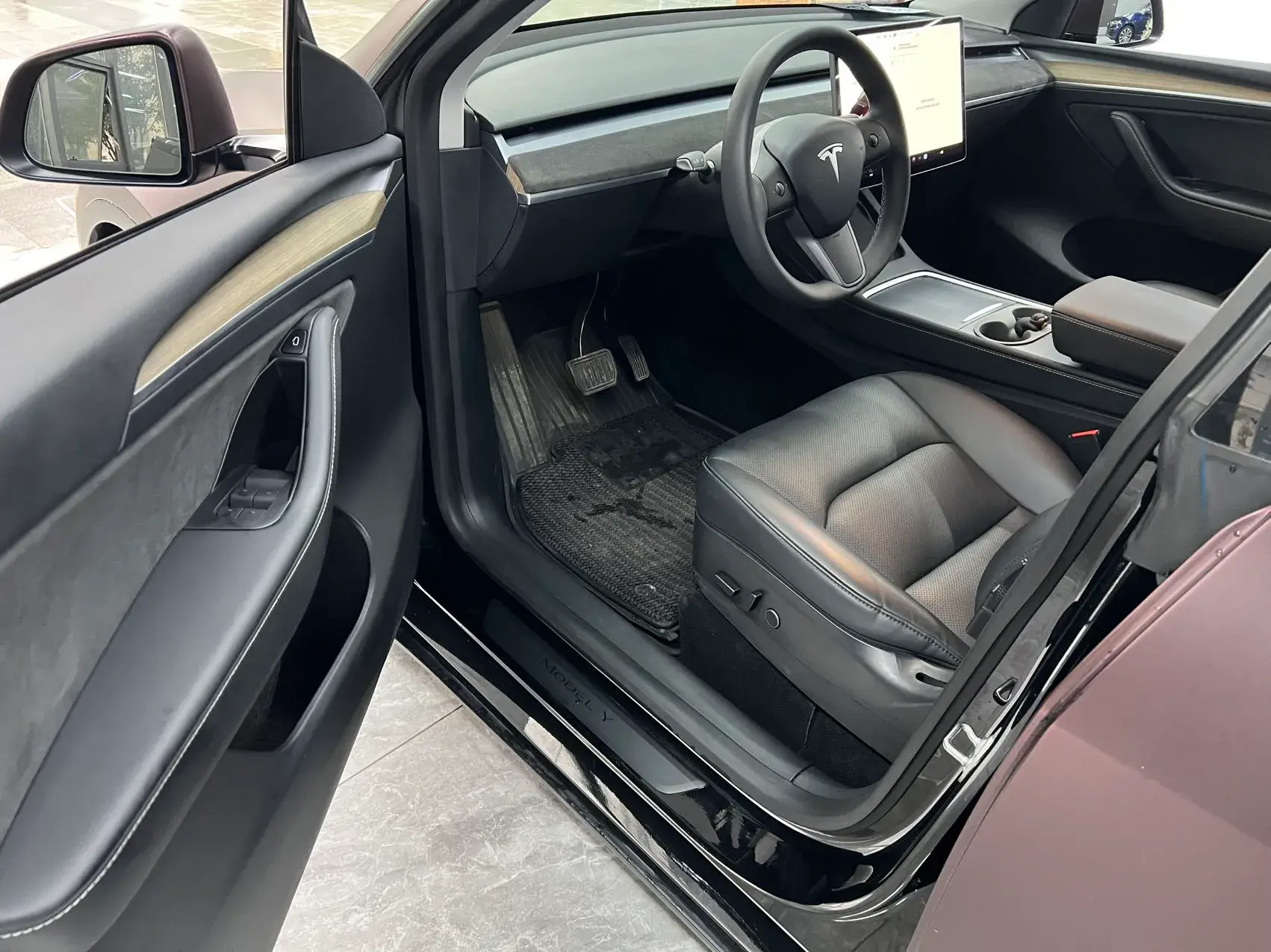 2021 TESLA MODEL thumbnail 2