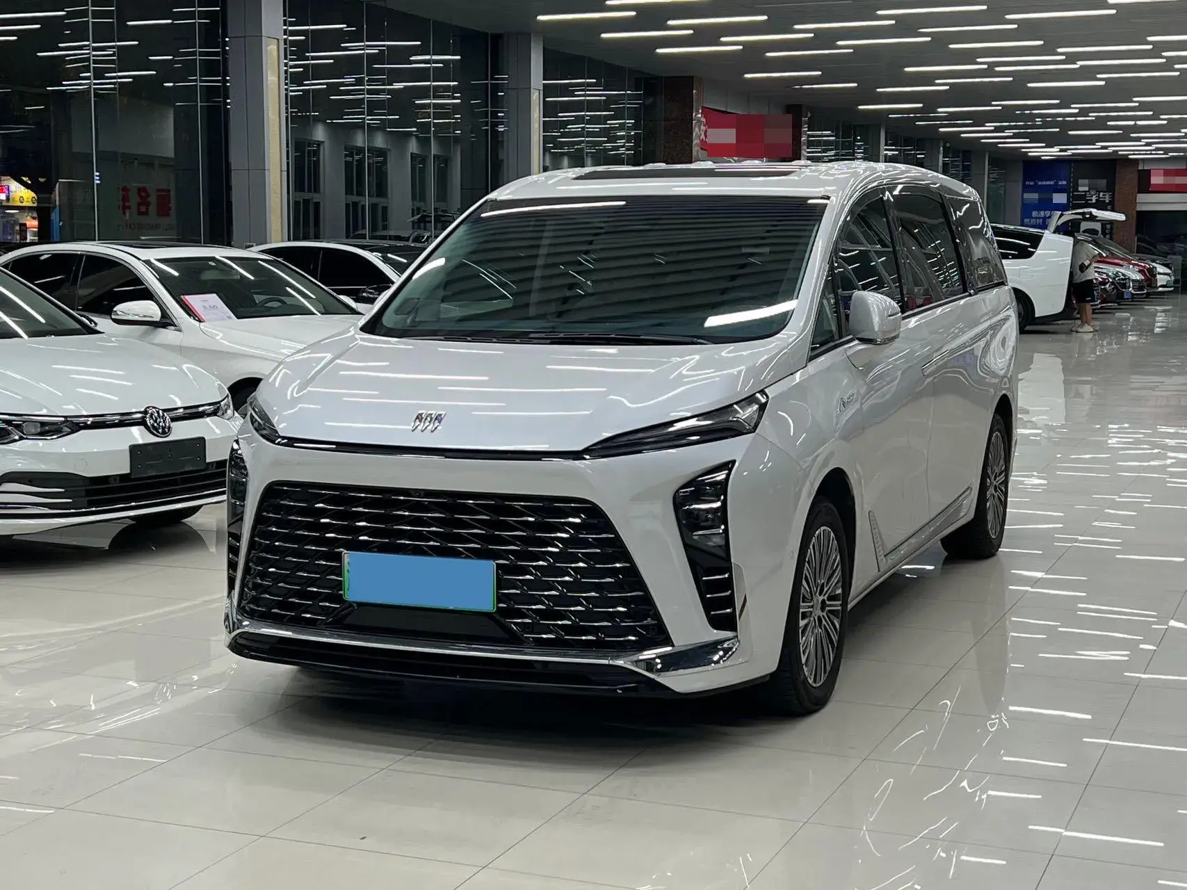 2024 BUICK GL8 view 1