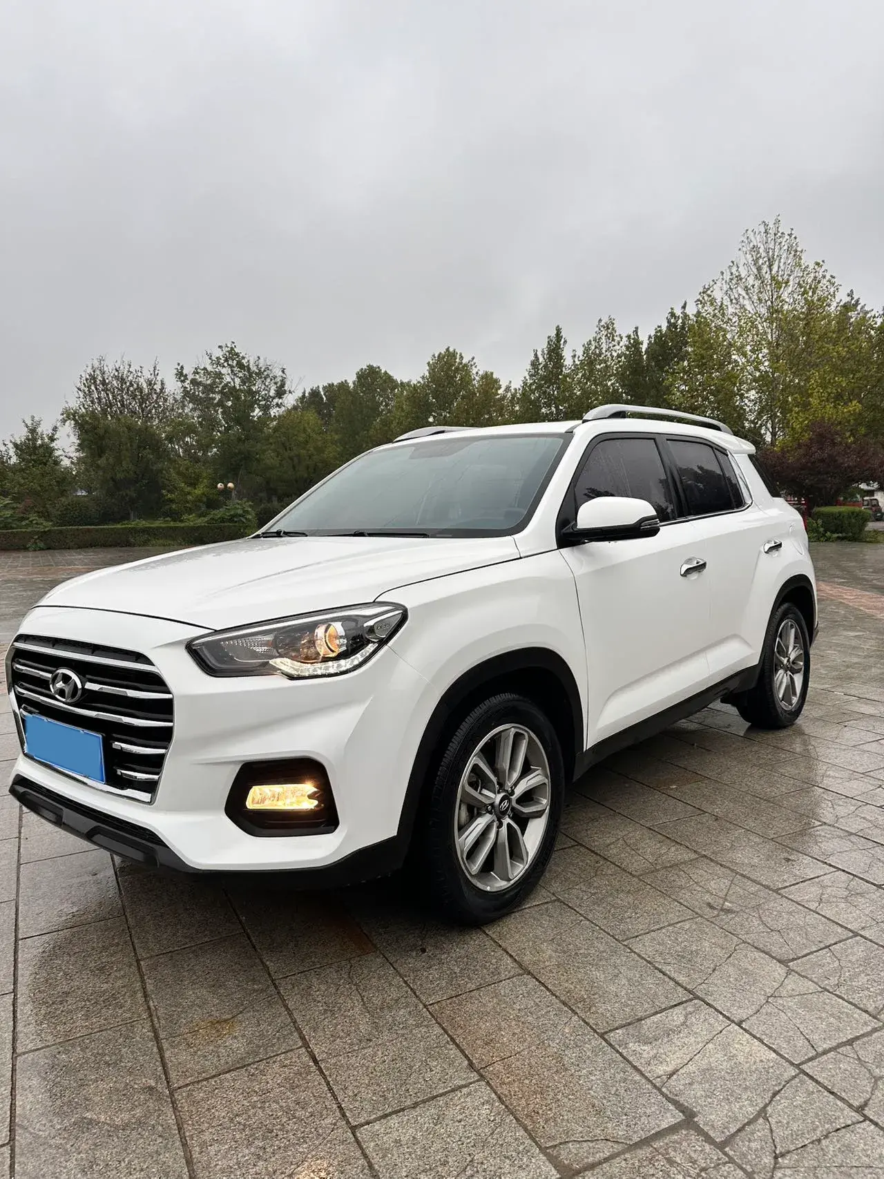 2019 HYUNDAI IX35 view 1