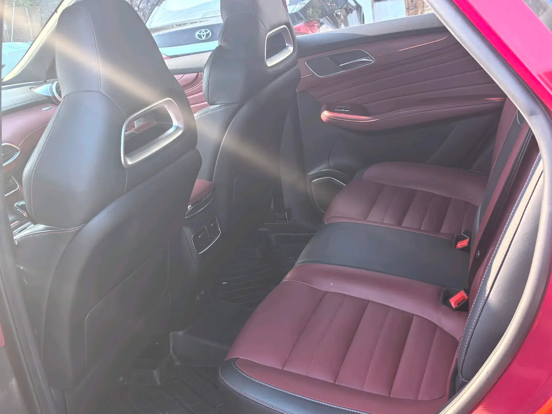 2019 MG HS thumbnail 4