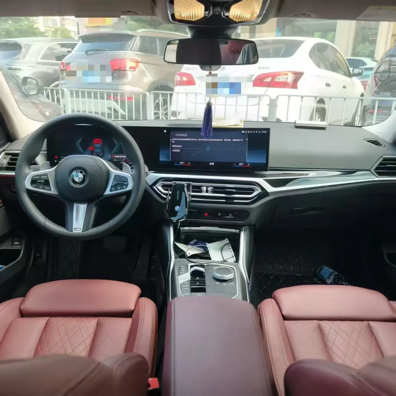 2023 BMW 3 thumbnail 3