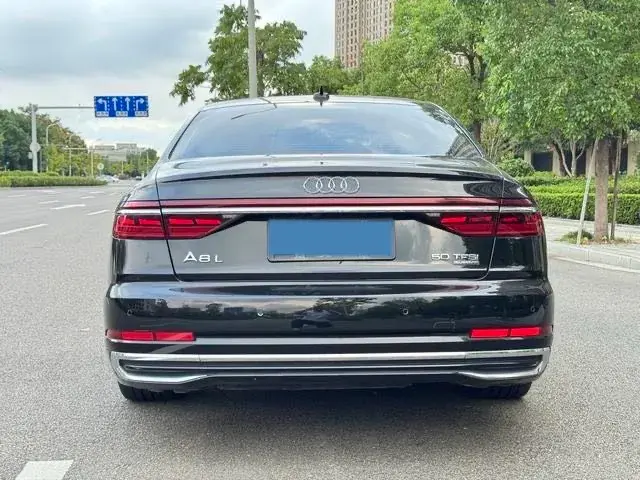 2023 AUDI A8 thumbnail 4