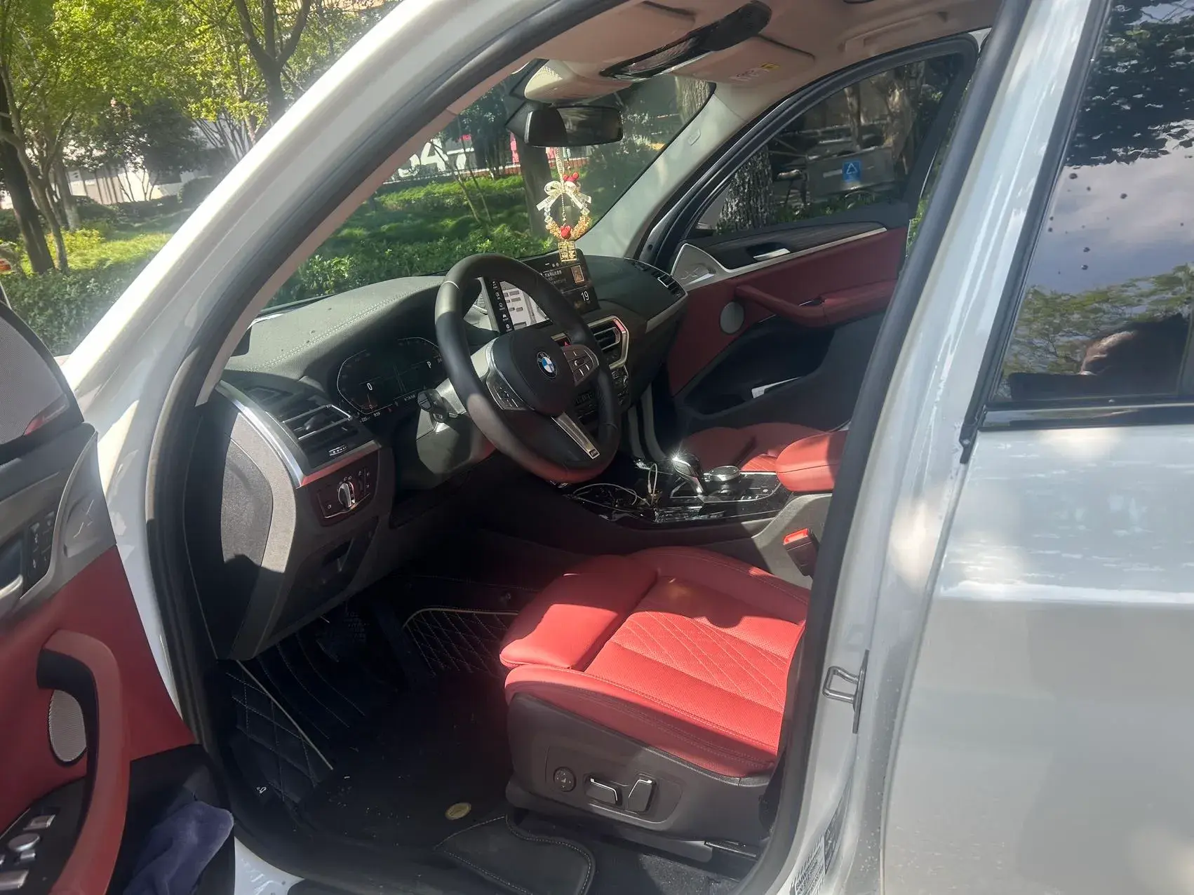 2023 BMW X3 thumbnail 4