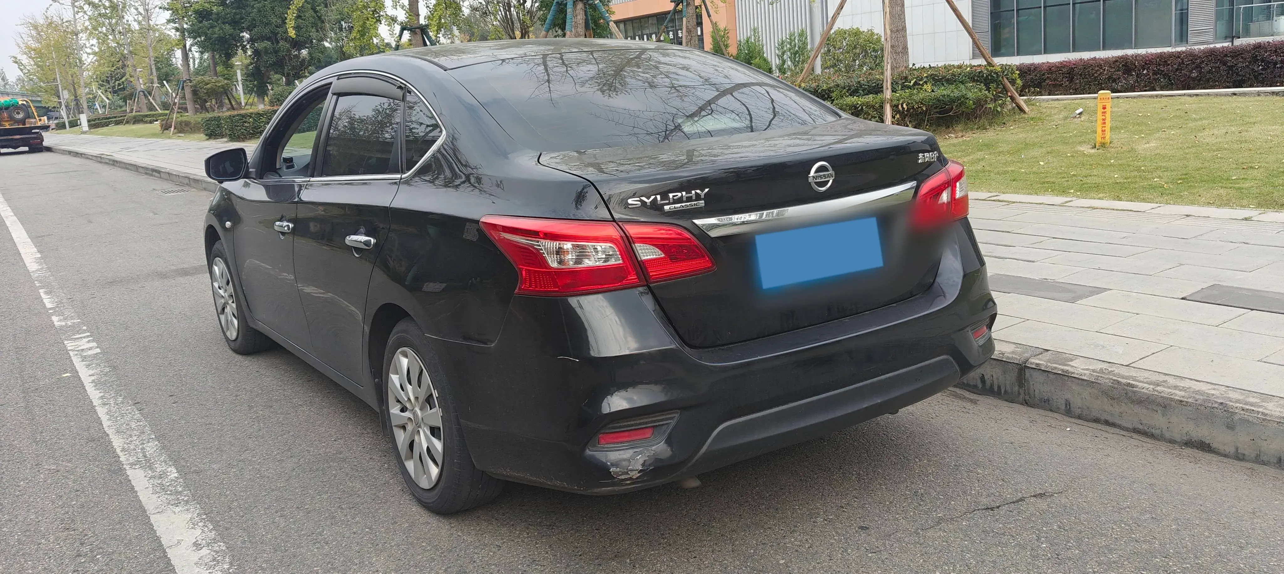 2021 NISSAN SYLPHY thumbnail 4