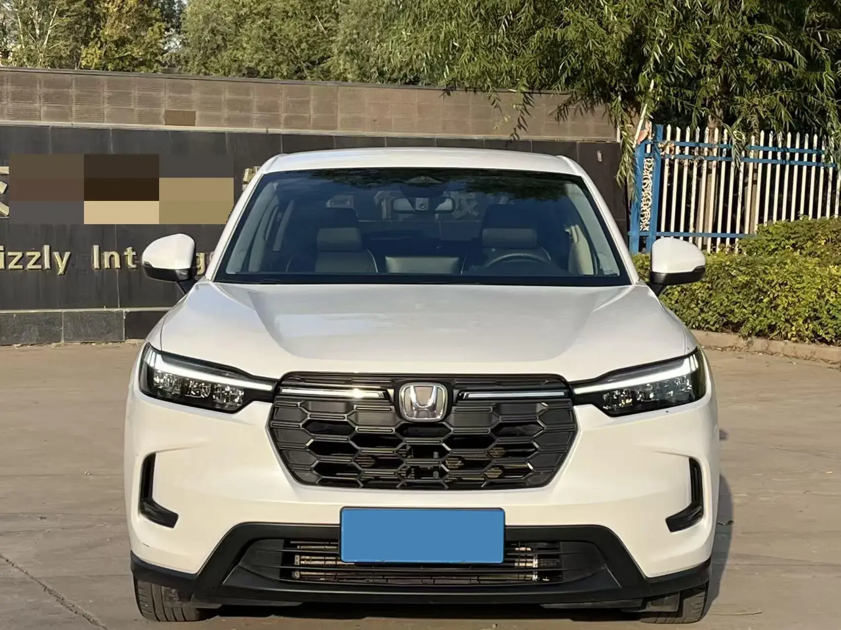 2023 HONDA HR-V thumbnail 2