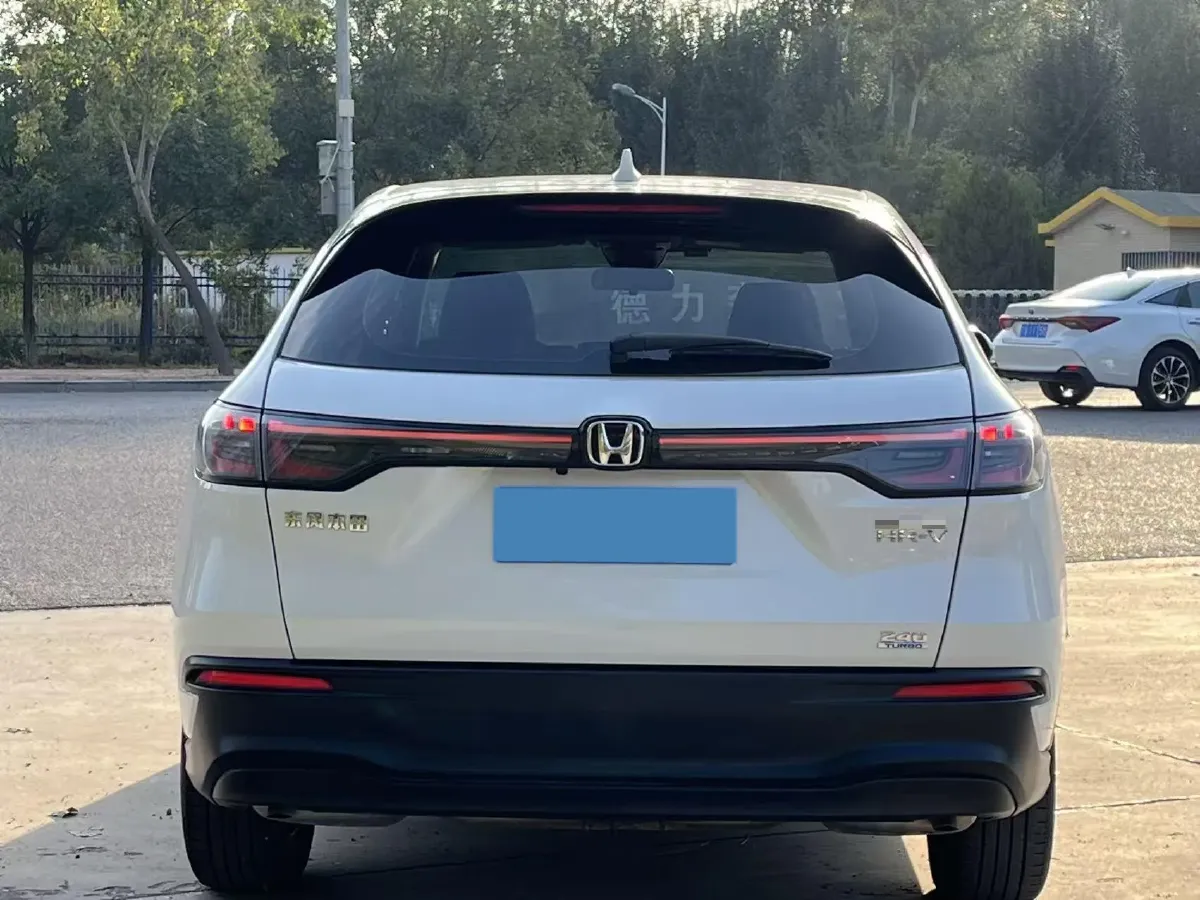 2023 Honda HR-V 1.5T 182HP L4 CVT,autocango,china used car exporter,china ev exporter,chinese used car exporter,chinese used ev exporter