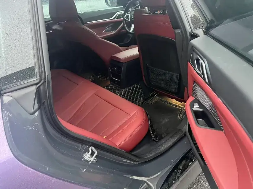 2023 BMW 2 thumbnail 4