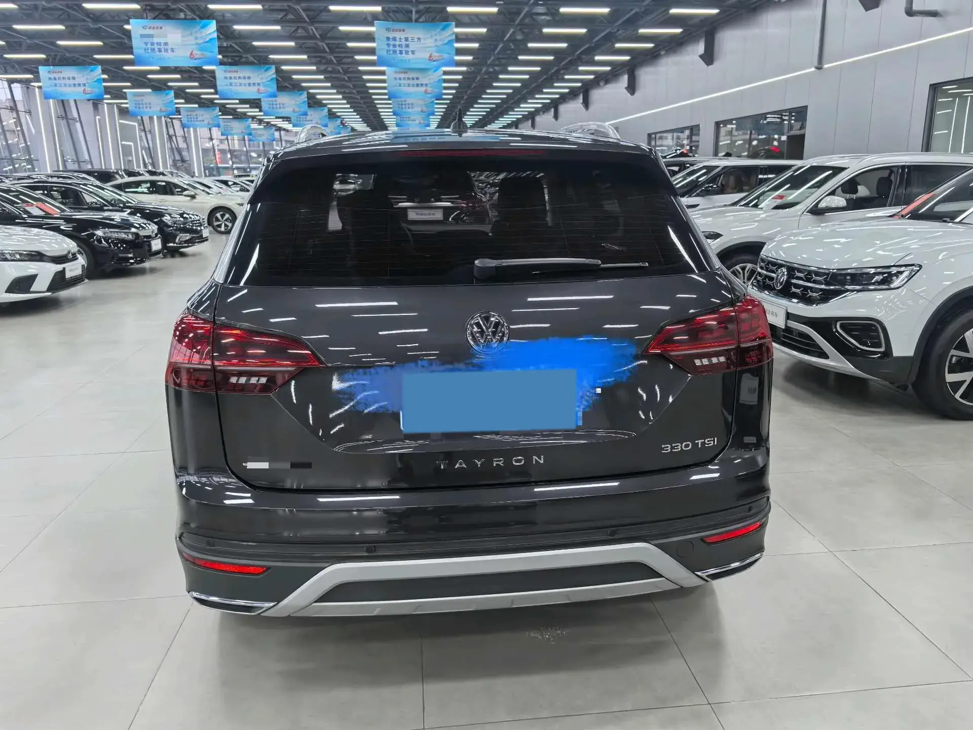 2021 VOLKSWAGEN TAYRON thumbnail 4