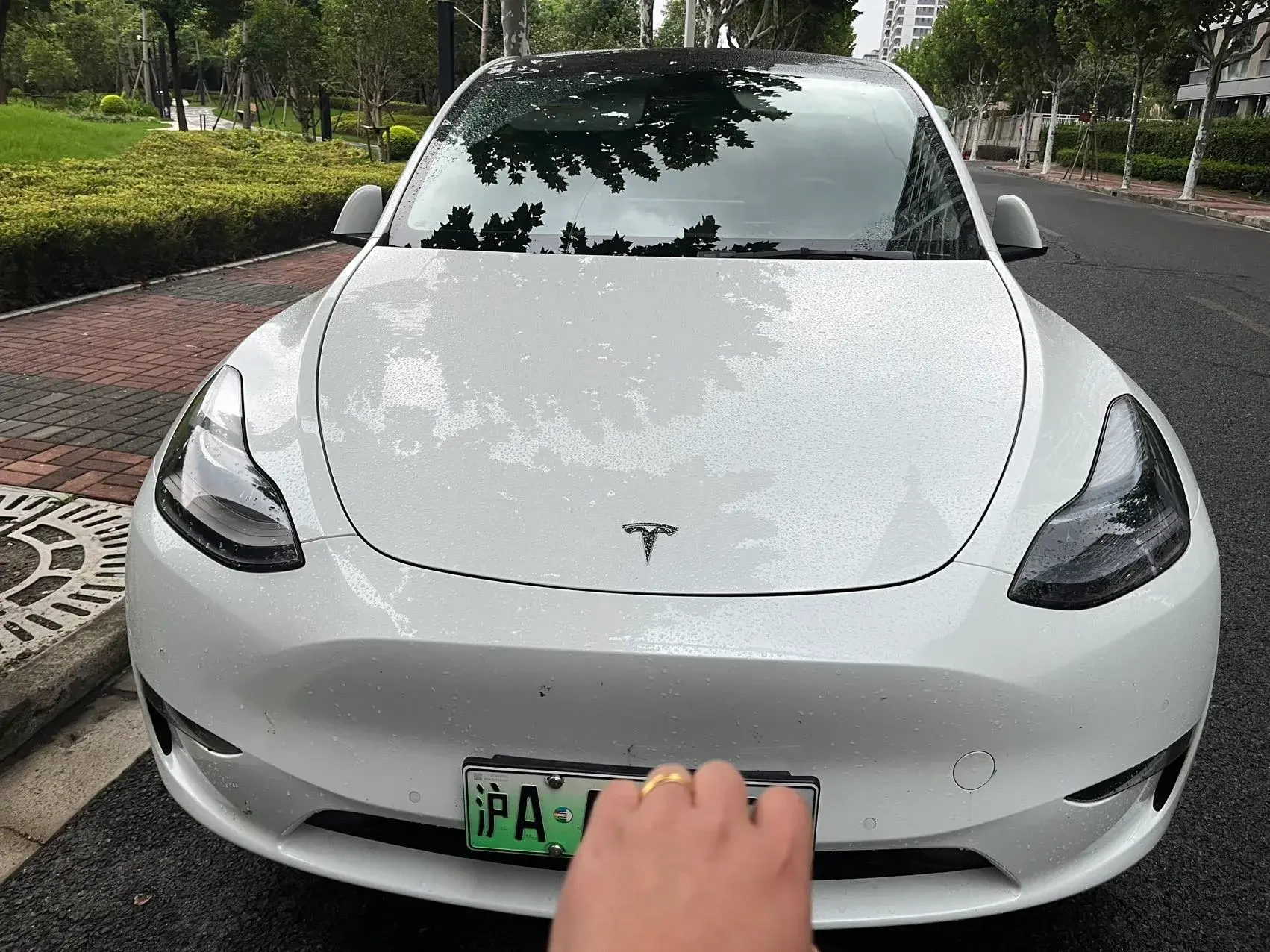 2021 TESLA MODEL thumbnail 2