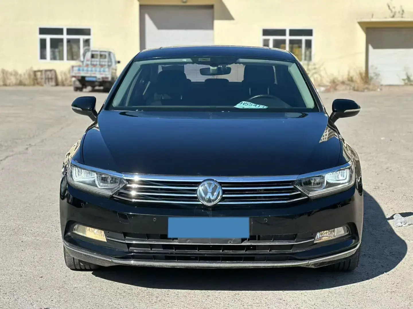 2018 VOLKSWAGEN MAGOTAN thumbnail 2