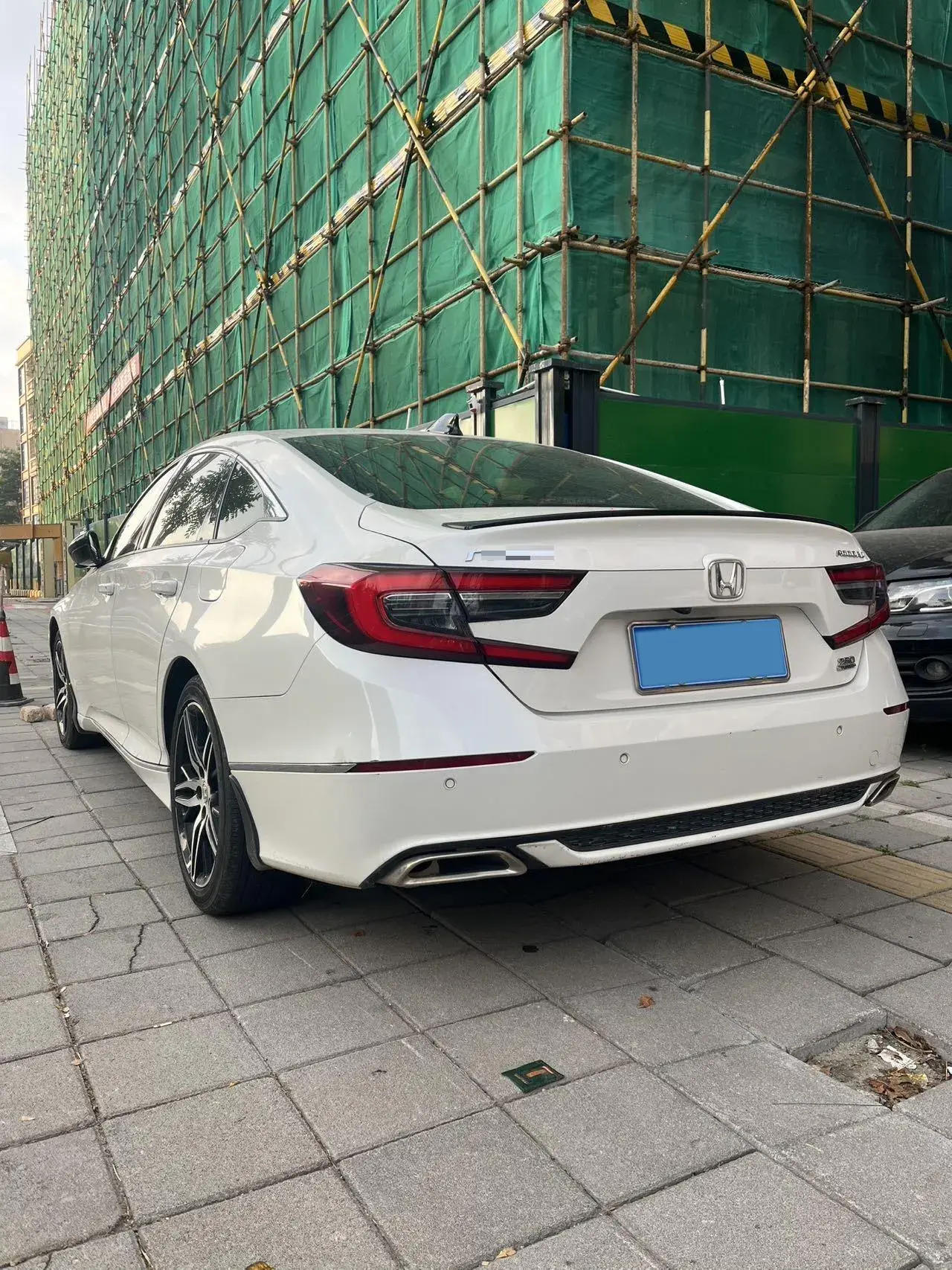 2022 HONDA ACCORD thumbnail 3