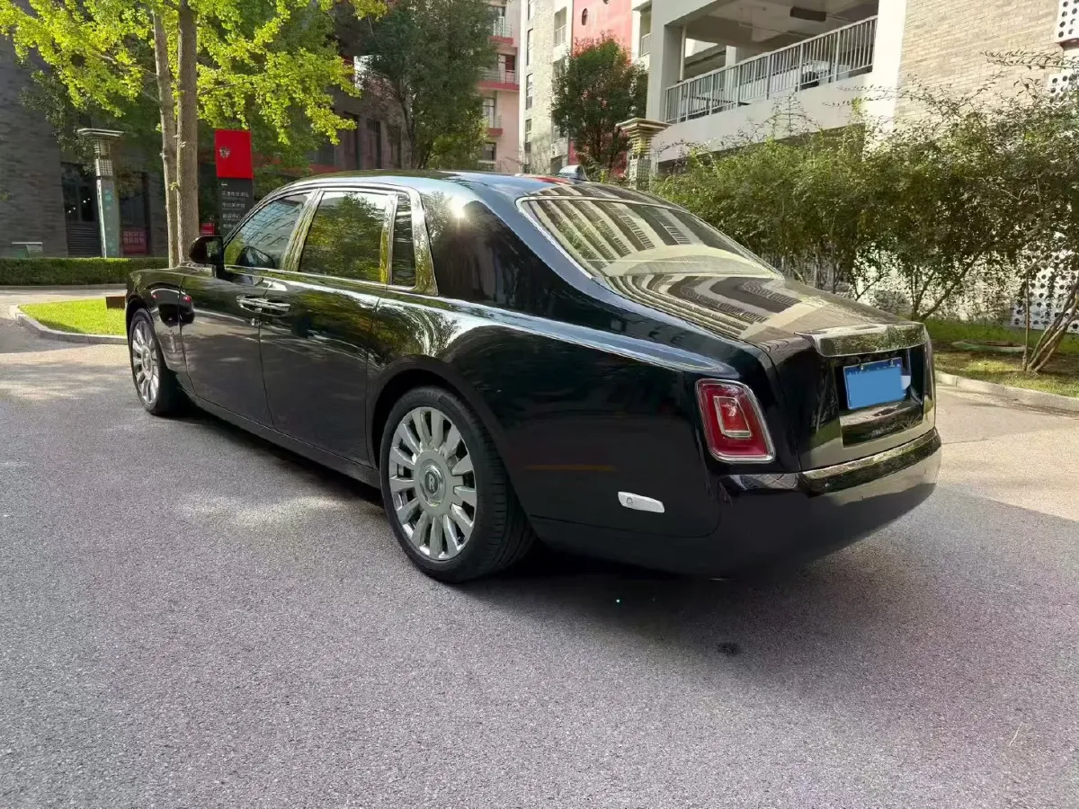 2018 Rolls-Royce Phantom 6.7T 571HP V12 8AT,autocango,china used car exporter,china ev exporter,chinese used car exporter,chinese used ev exporter
