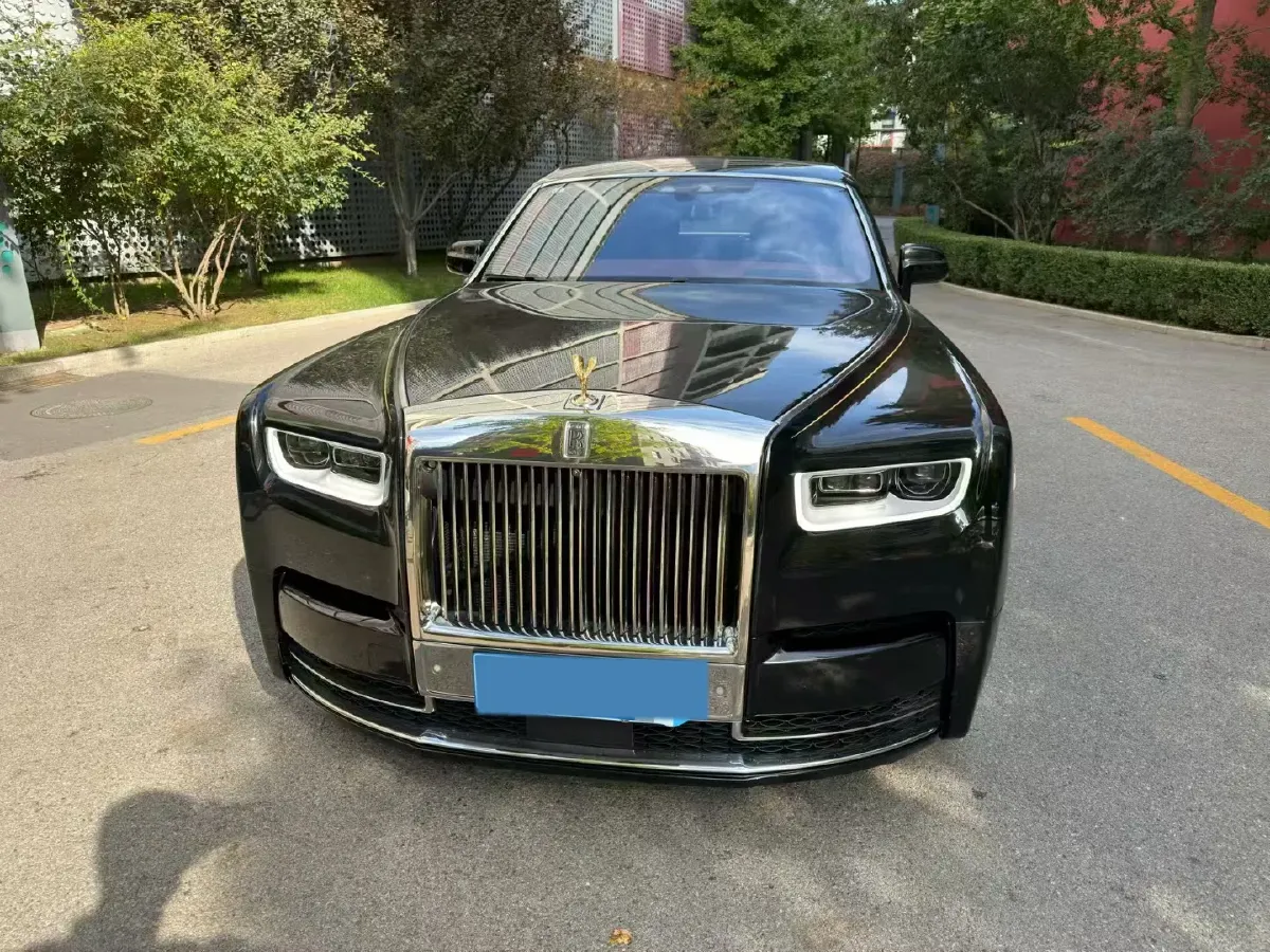 2018 Rolls-Royce Phantom 6.7T 571HP V12 8AT,autocango,china used car exporter,china ev exporter,chinese used car exporter,chinese used ev exporter