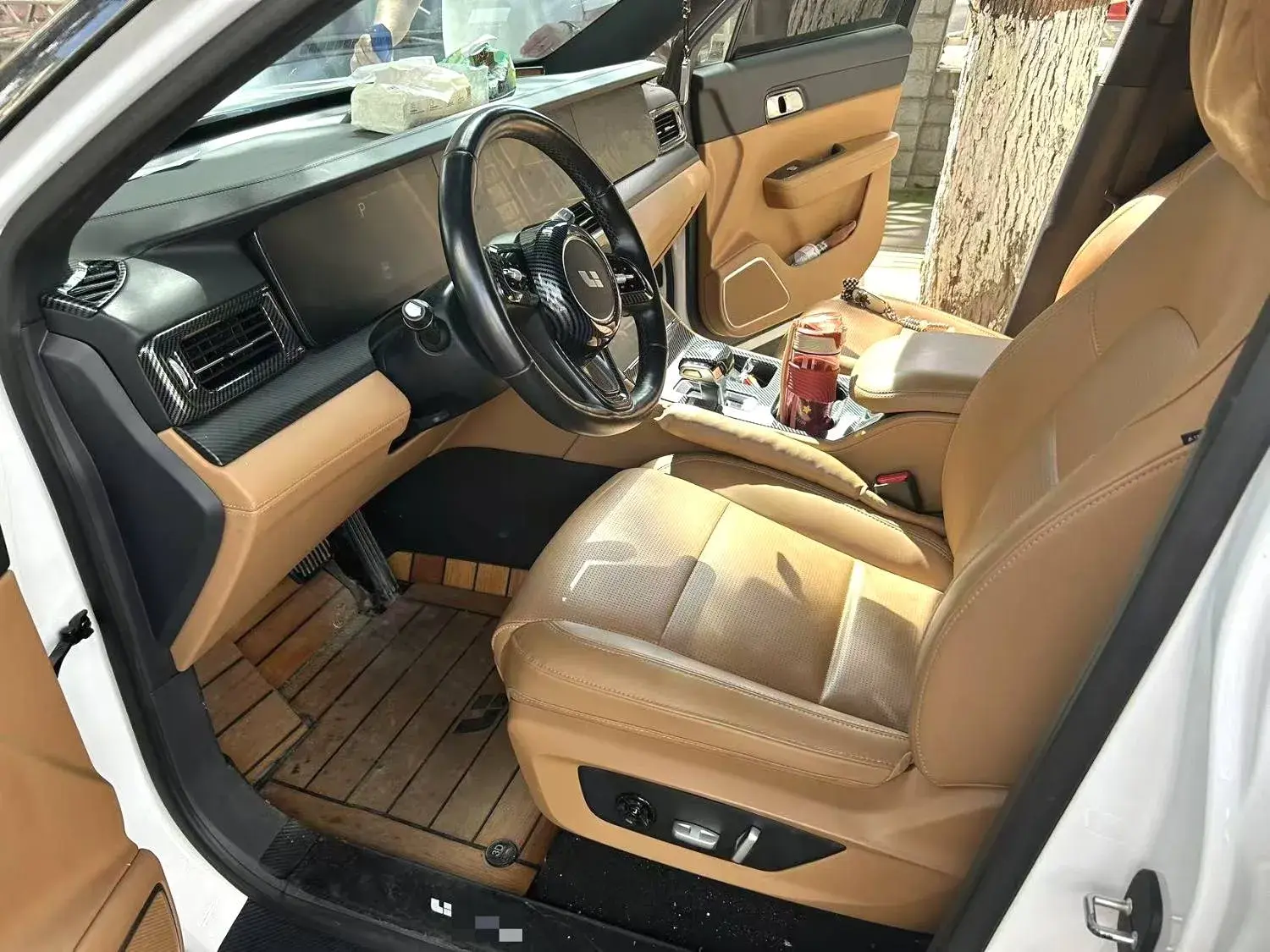 2021 LI ONE thumbnail 4