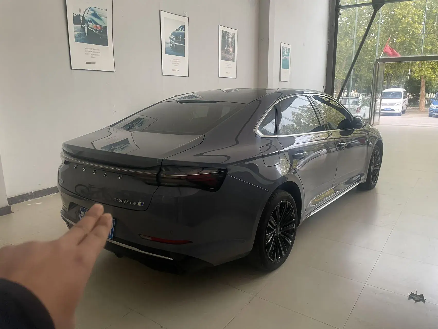 2024 GEELY PREFACE thumbnail 3