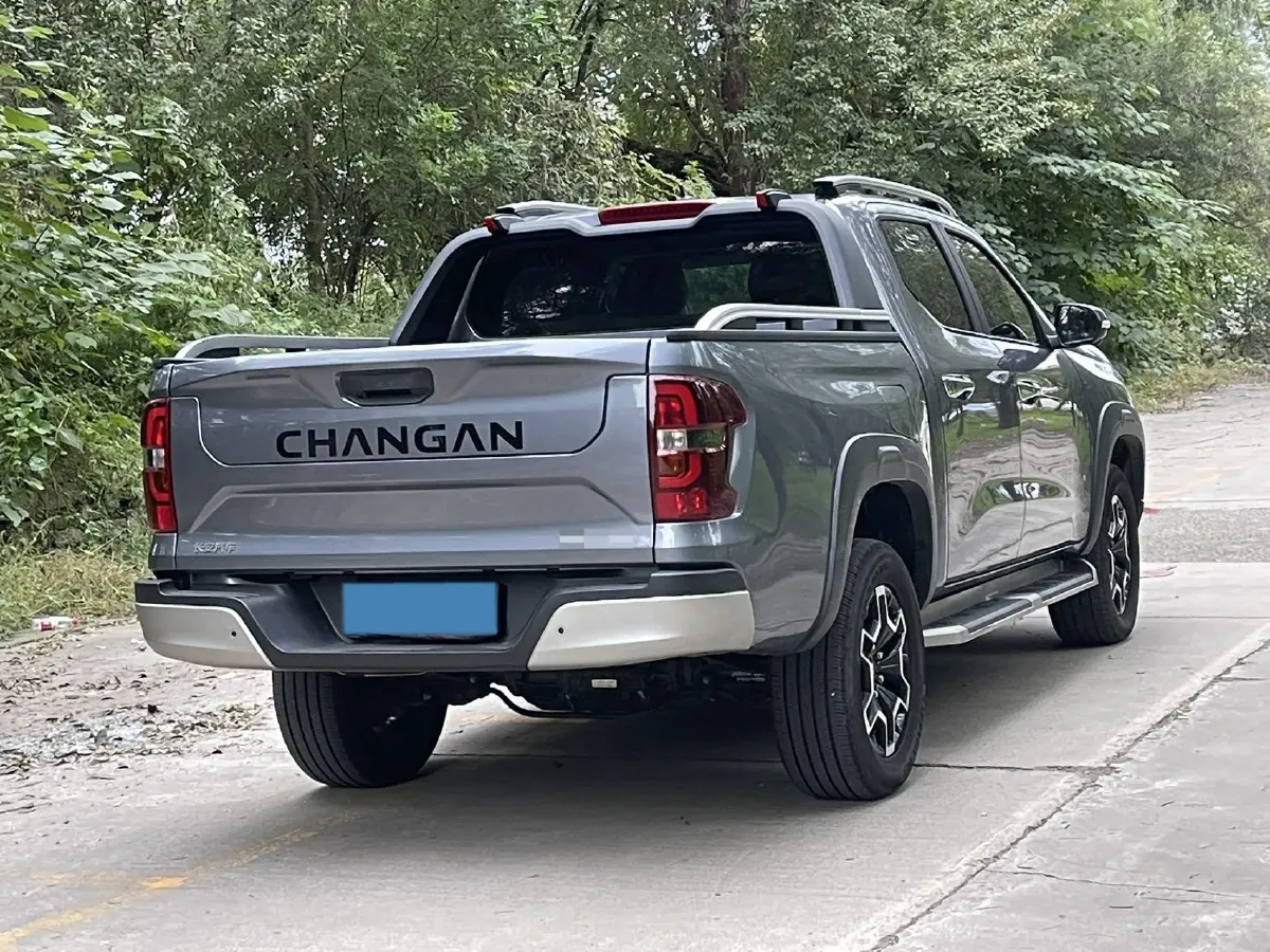 2024 ChangAn Hunter 2.0T 190HP L4 REEV 31.18KWH,autocango,china used car exporter,china ev exporter,chinese used car exporter,chinese used ev exporter
