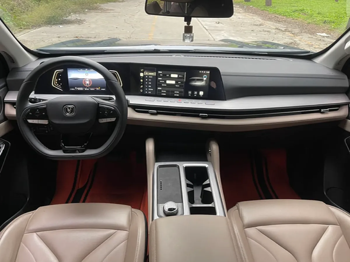 2024 ChangAn Hunter 2.0T 190HP L4 REEV 31.18KWH,autocango,china used car exporter,china ev exporter,chinese used car exporter,chinese used ev exporter