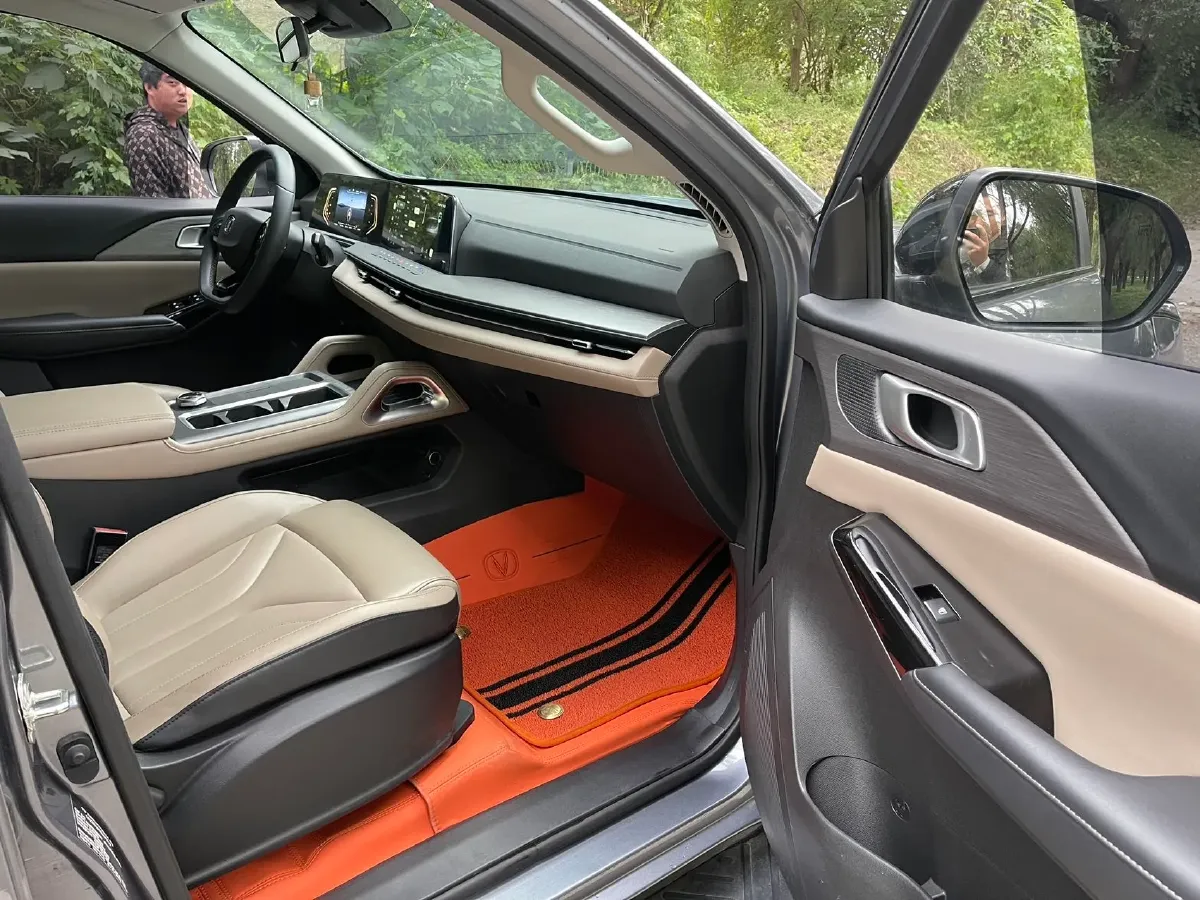 2024 ChangAn Hunter 2.0T 190HP L4 REEV 31.18KWH,autocango,china used car exporter,china ev exporter,chinese used car exporter,chinese used ev exporter