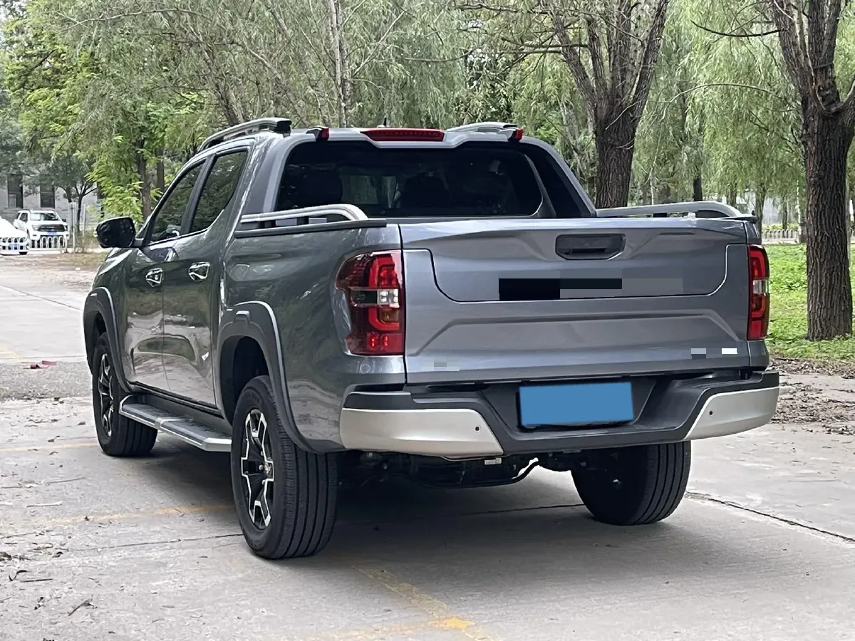 2024 ChangAn Hunter 2.0T 190HP L4 REEV 31.18KWH,autocango,china used car exporter,china ev exporter,chinese used car exporter,chinese used ev exporter