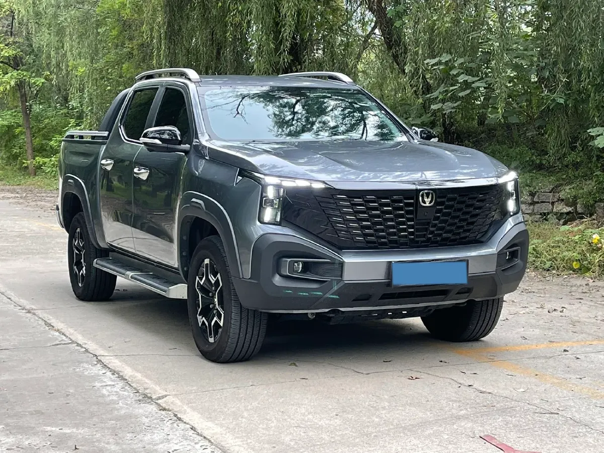 2024 ChangAn Hunter 2.0T 190HP L4 REEV 31.18KWH,autocango,china used car exporter,china ev exporter,chinese used car exporter,chinese used ev exporter