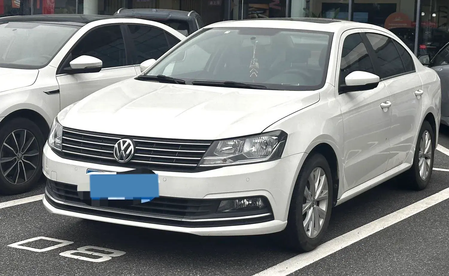 2017 VOLKSWAGEN LAVIDA view 1