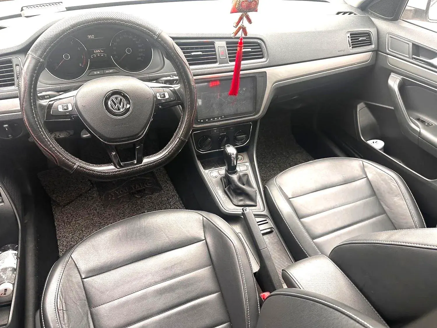 2017 VOLKSWAGEN LAVIDA thumbnail 4