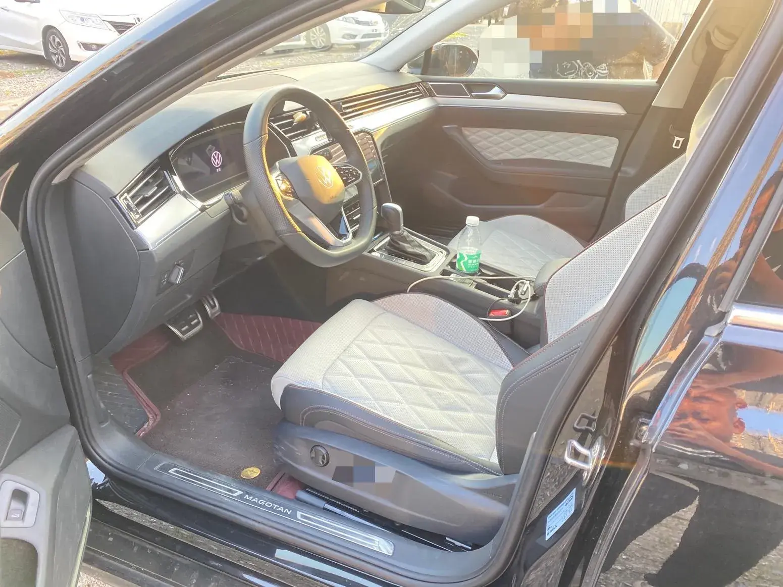 2024 VOLKSWAGEN MAGOTAN thumbnail 4