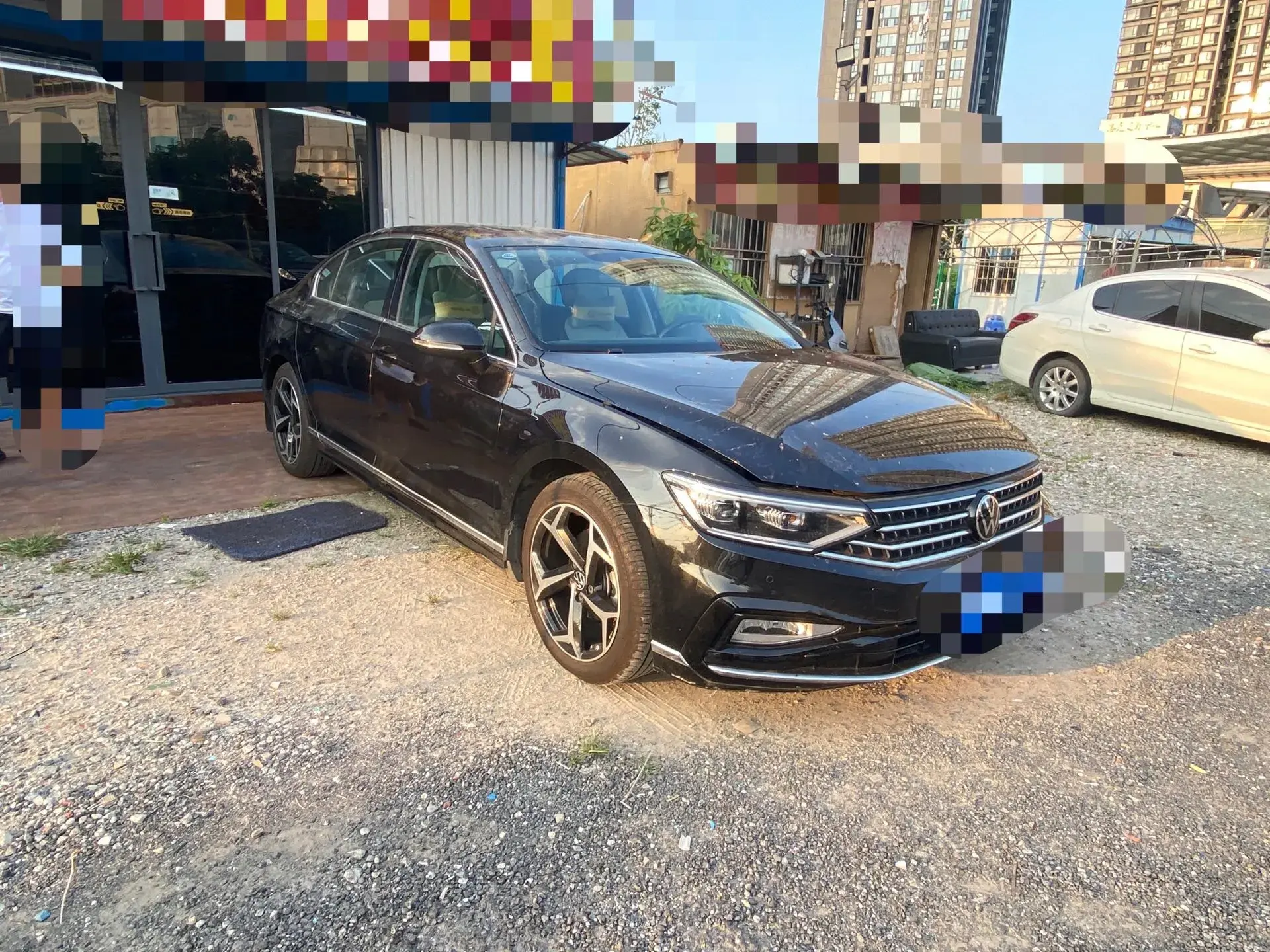 2024 VOLKSWAGEN MAGOTAN thumbnail 3