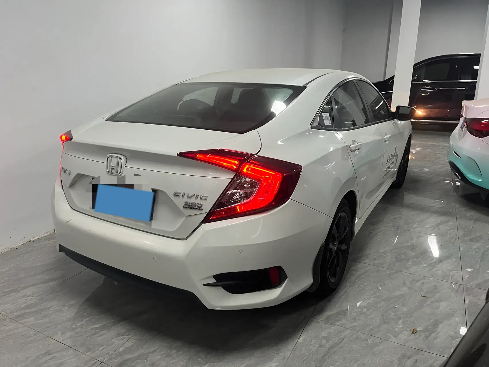 2019 HONDA CIVIC thumbnail 4