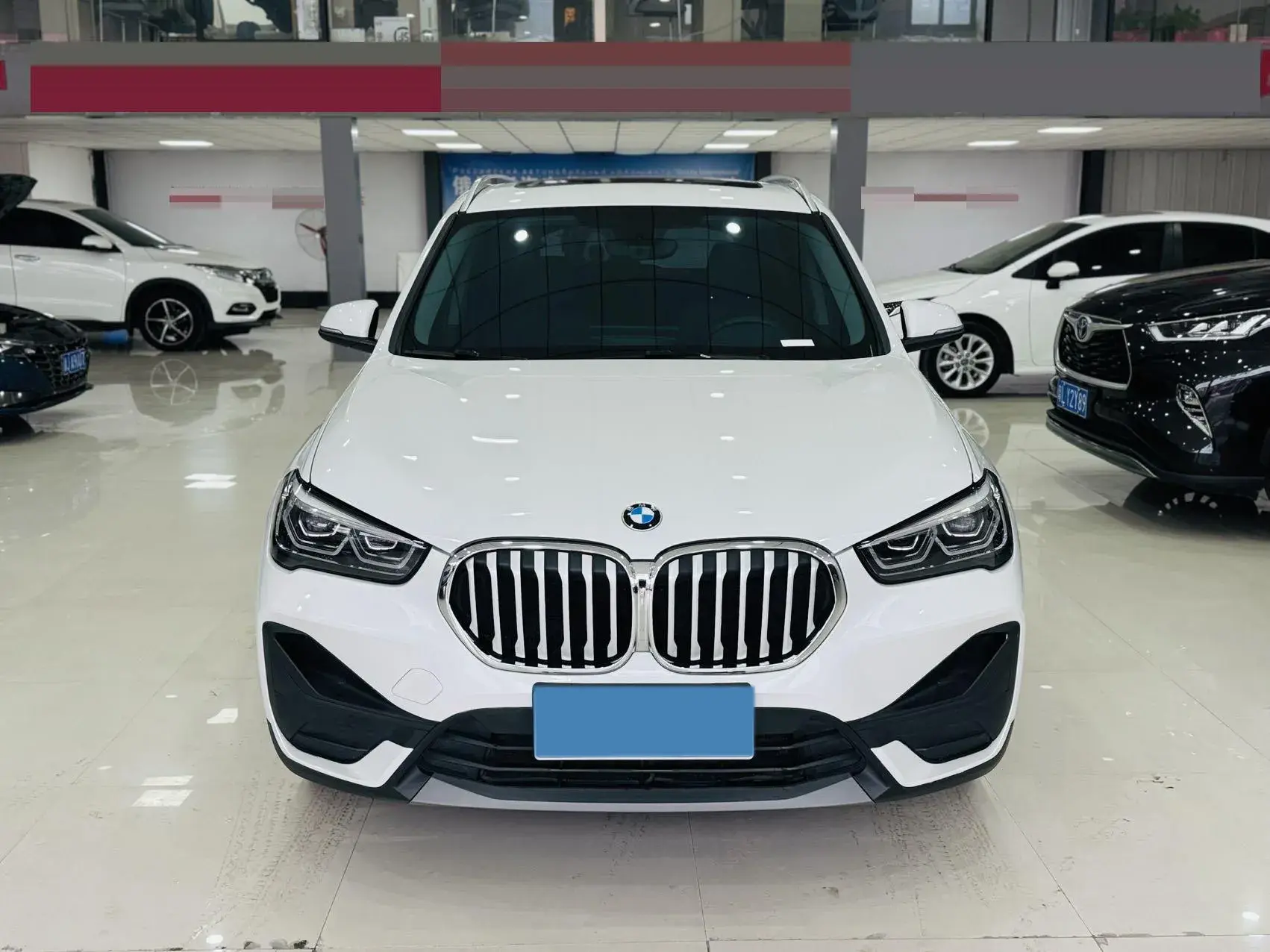 2021 BMW X1 thumbnail 2