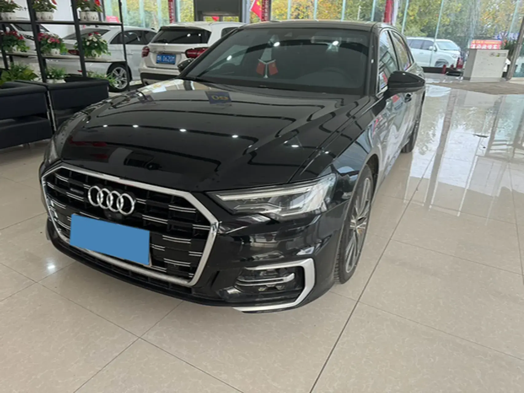 2024 AUDI A6L view 1