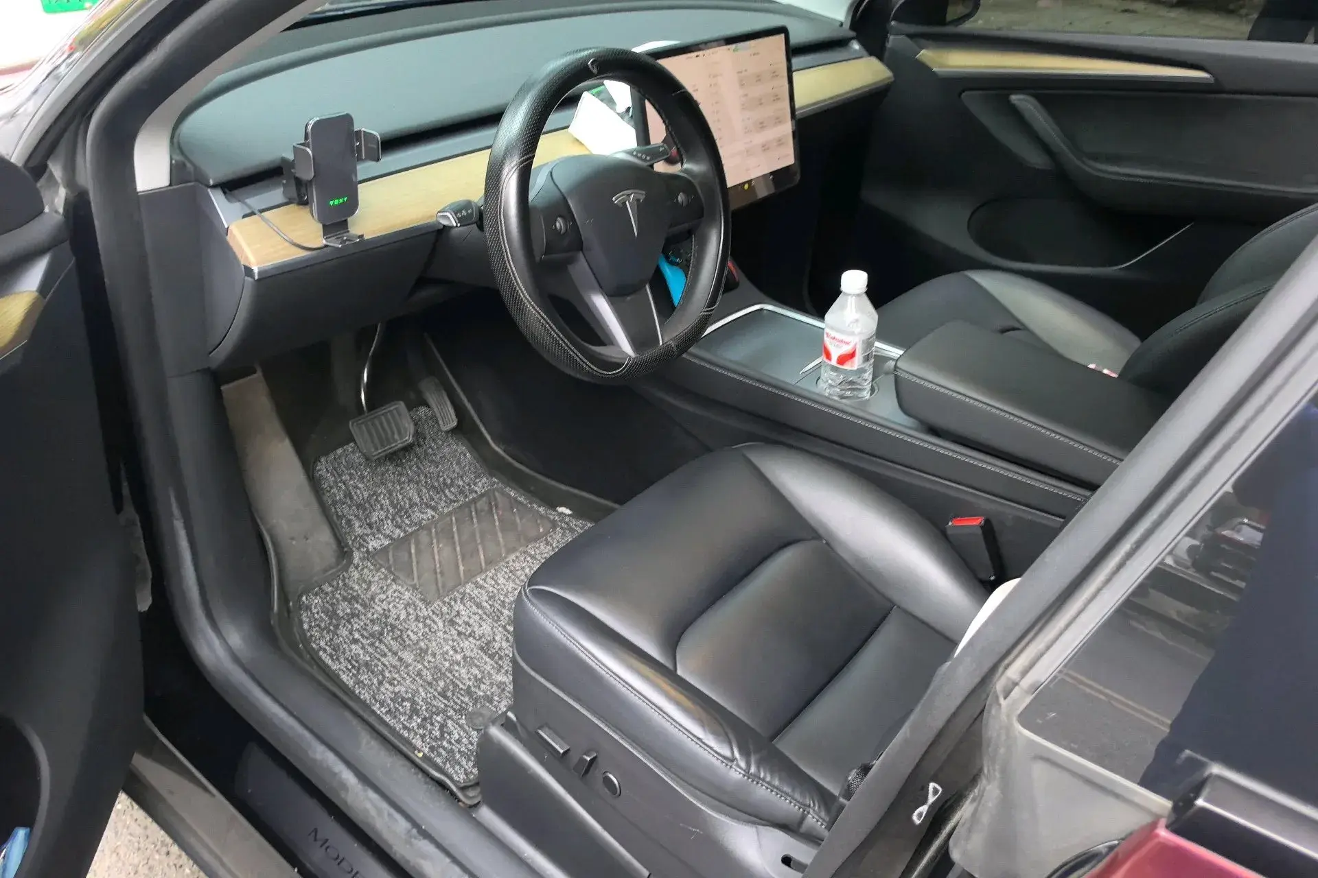 2022 TESLA MODEL thumbnail 4