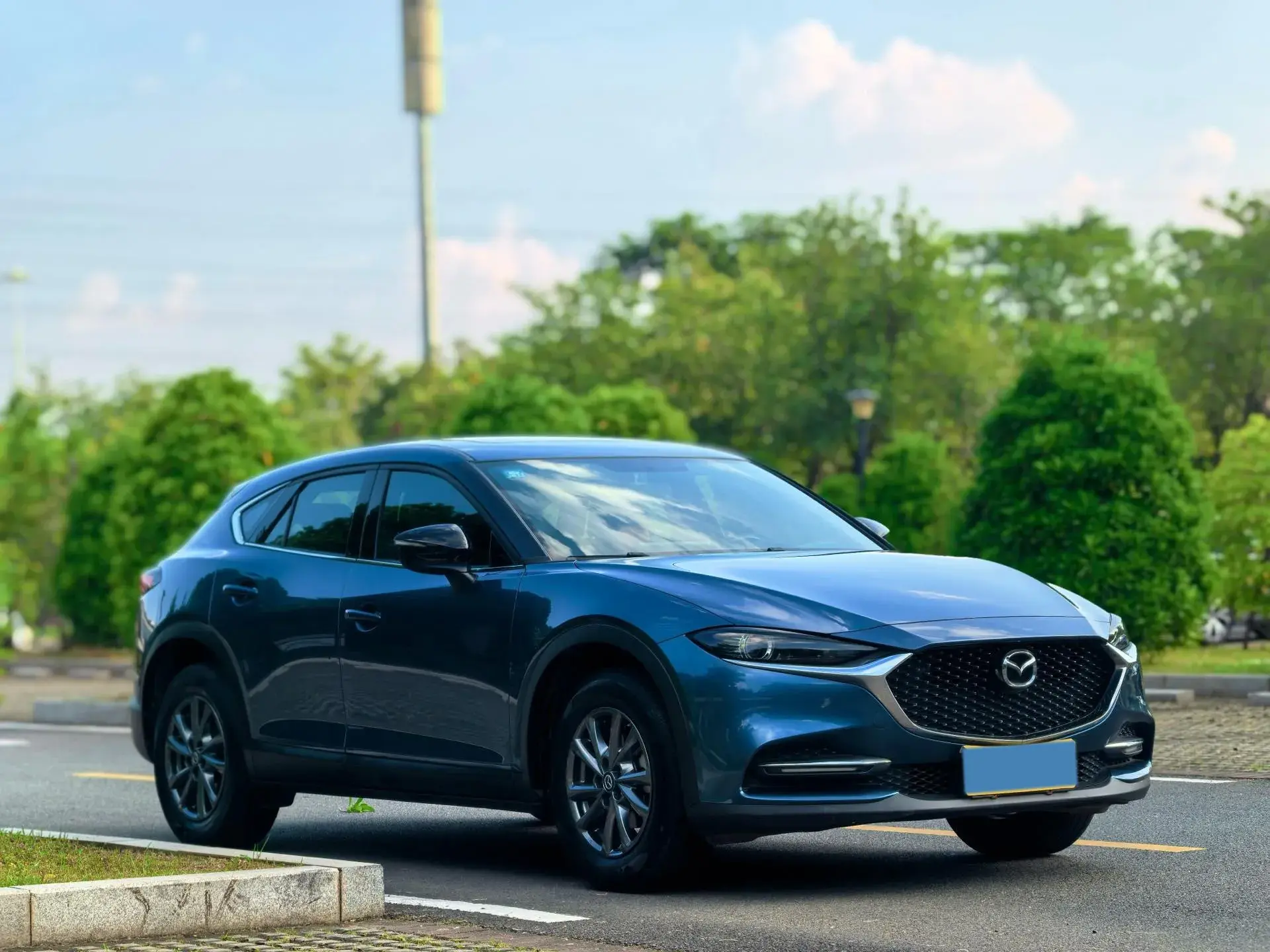 2020 MAZDA CX-4 thumbnail 3