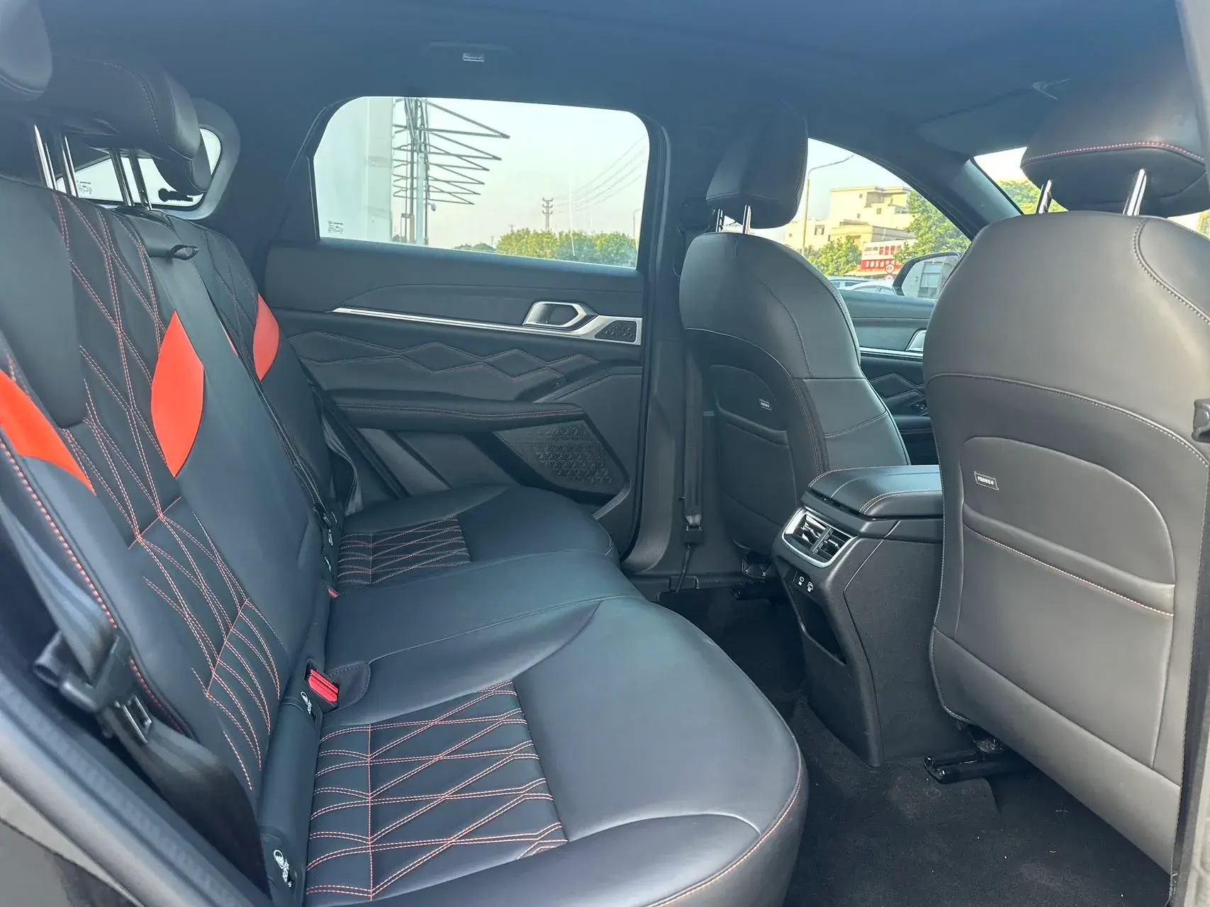 2022 HAVAL XY thumbnail 4