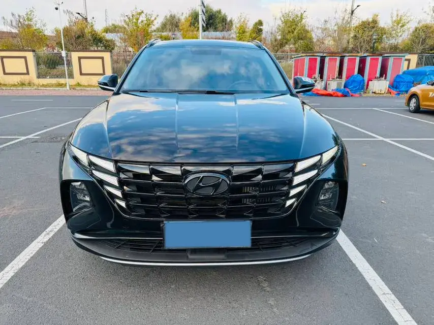 2023 HYUNDAI TUCSON thumbnail 2