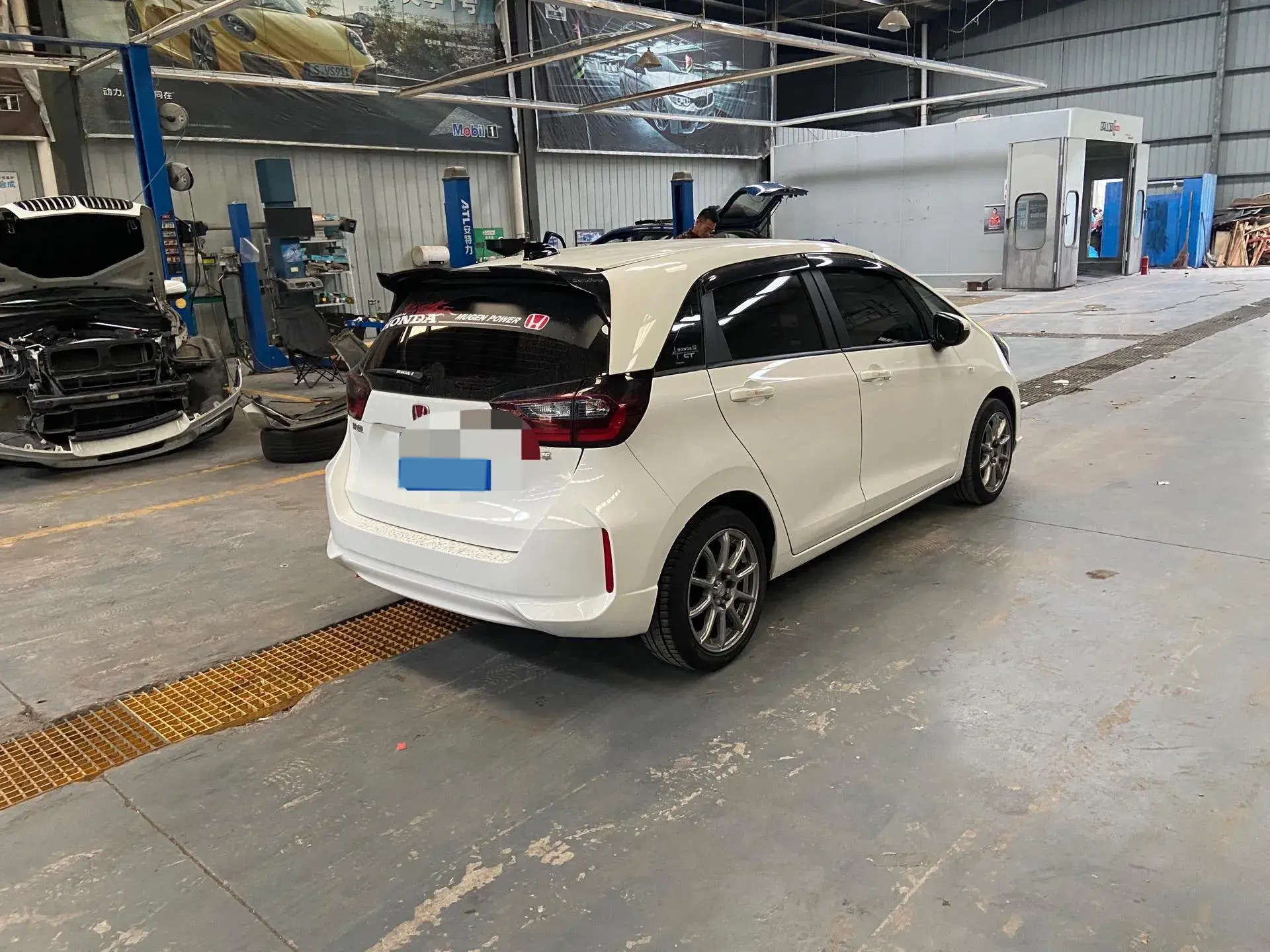 2021 HONDA FIT thumbnail 4