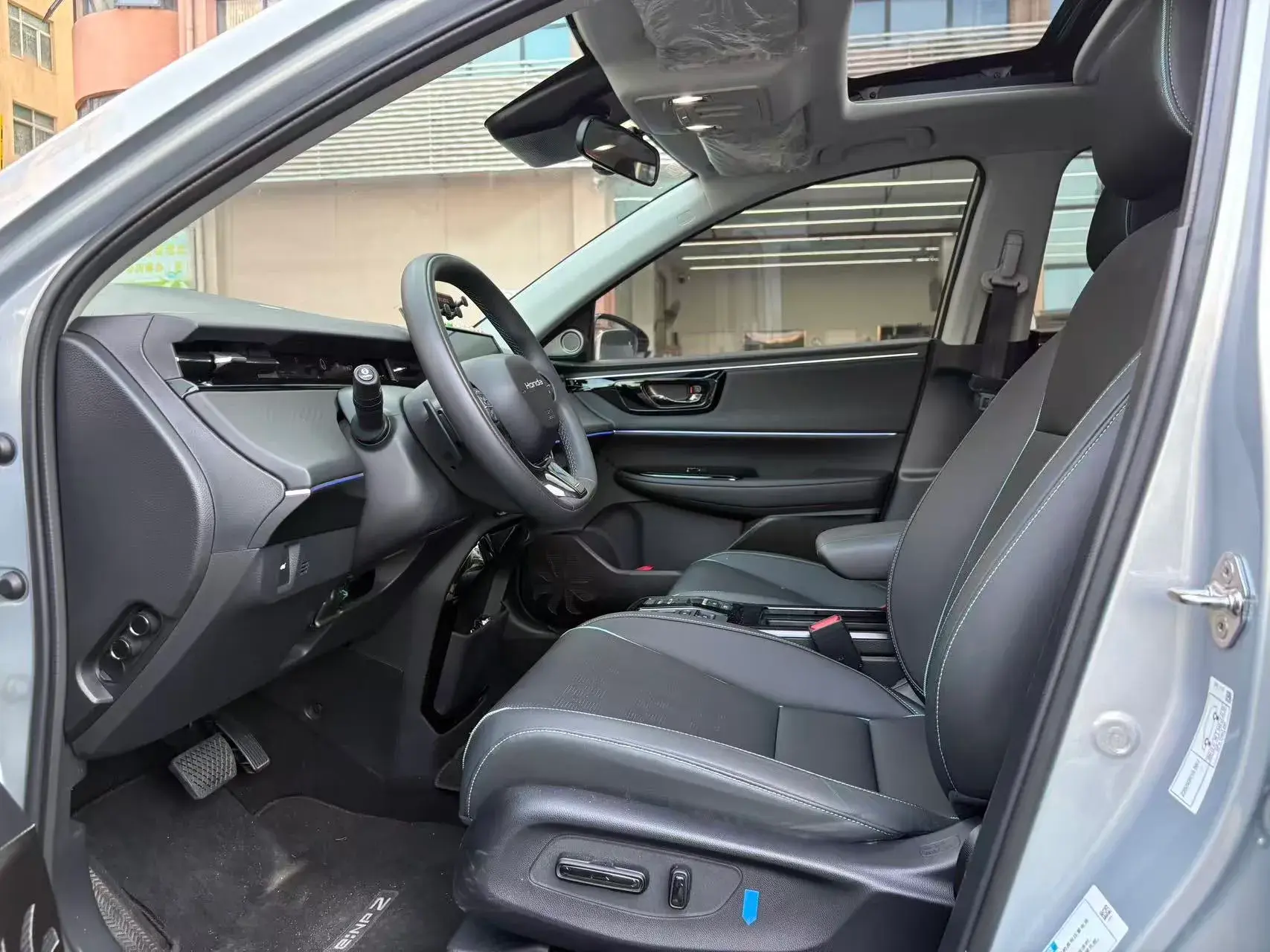 2024 HONDA E:NP2 thumbnail 4