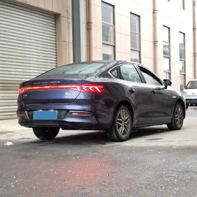 2023 BYD QIN thumbnail 4