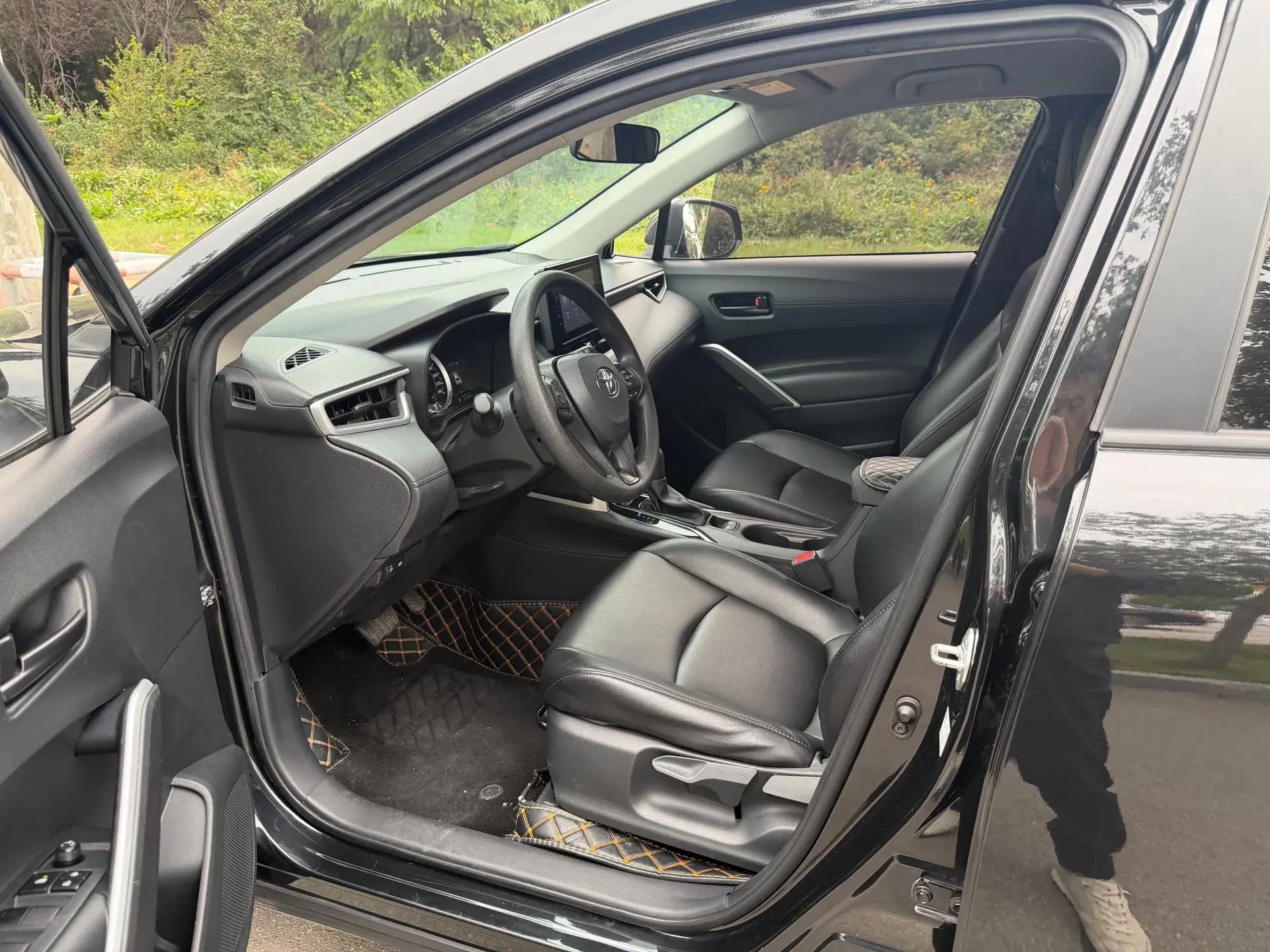 2022 TOYOTA COROLLA thumbnail 4