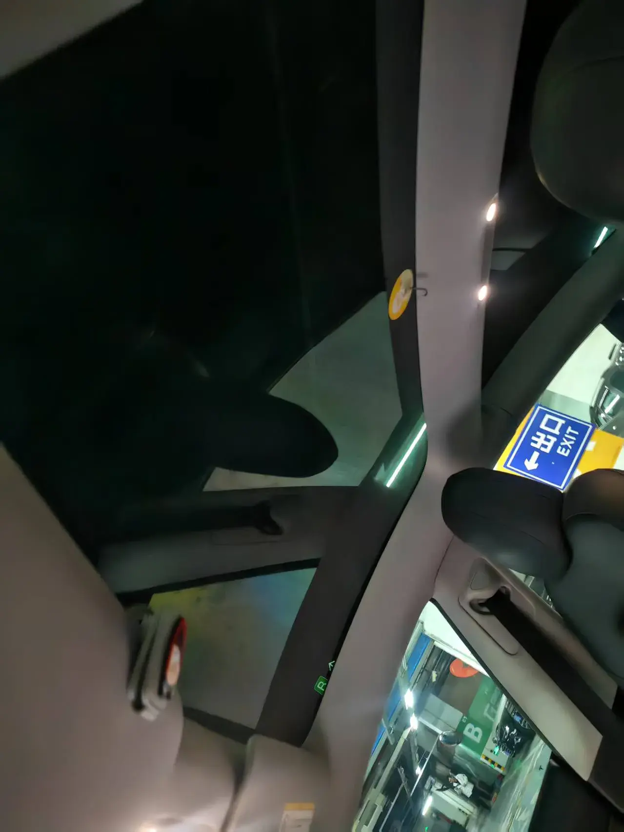 2022 TESLA MODEL thumbnail 4