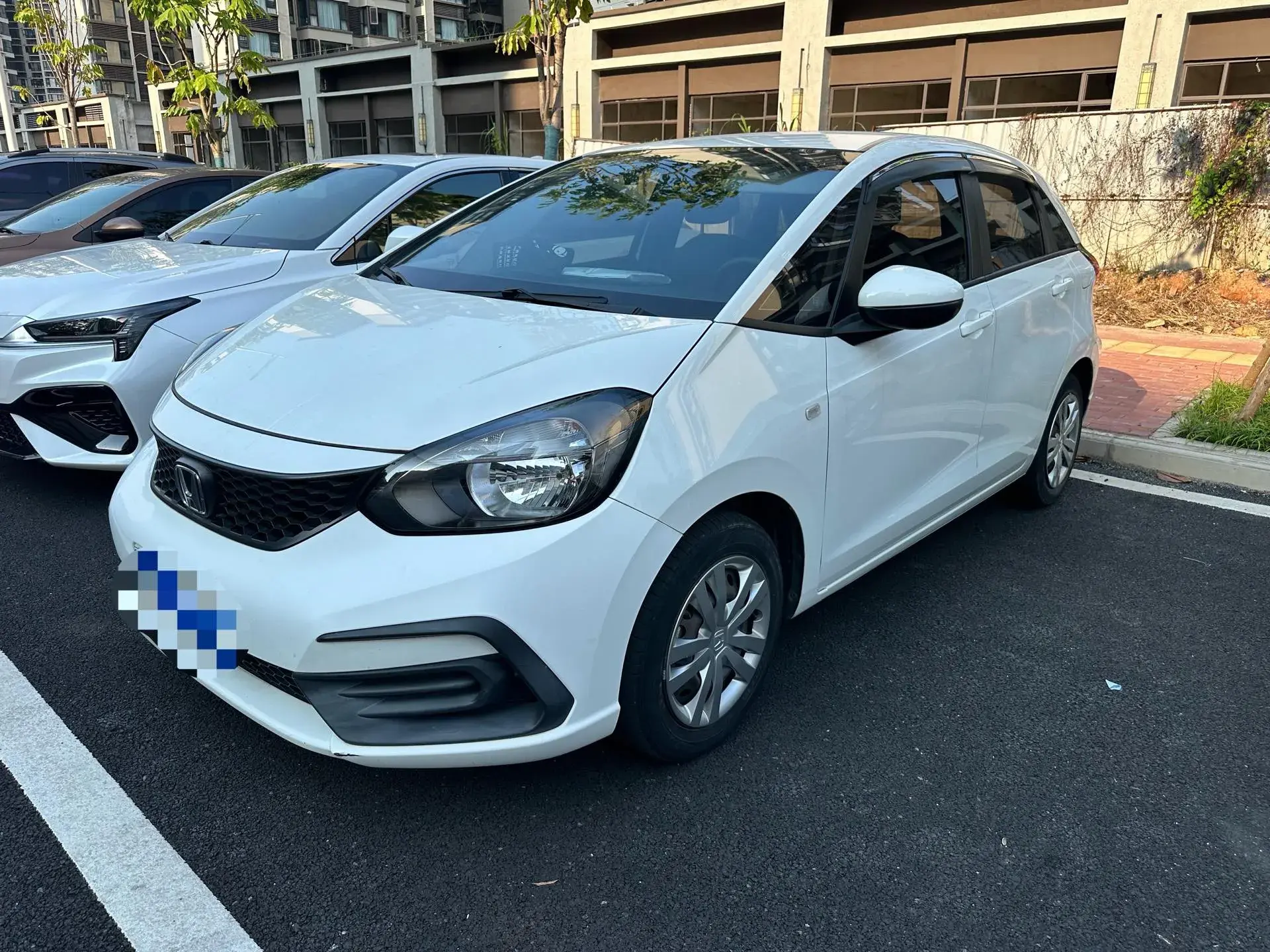 2021 HONDA FIT view 1