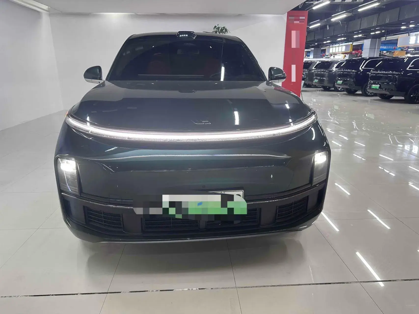 2024 LI L8 thumbnail 2