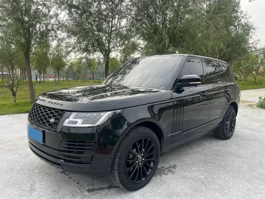 2017 LAND ROVER view 1