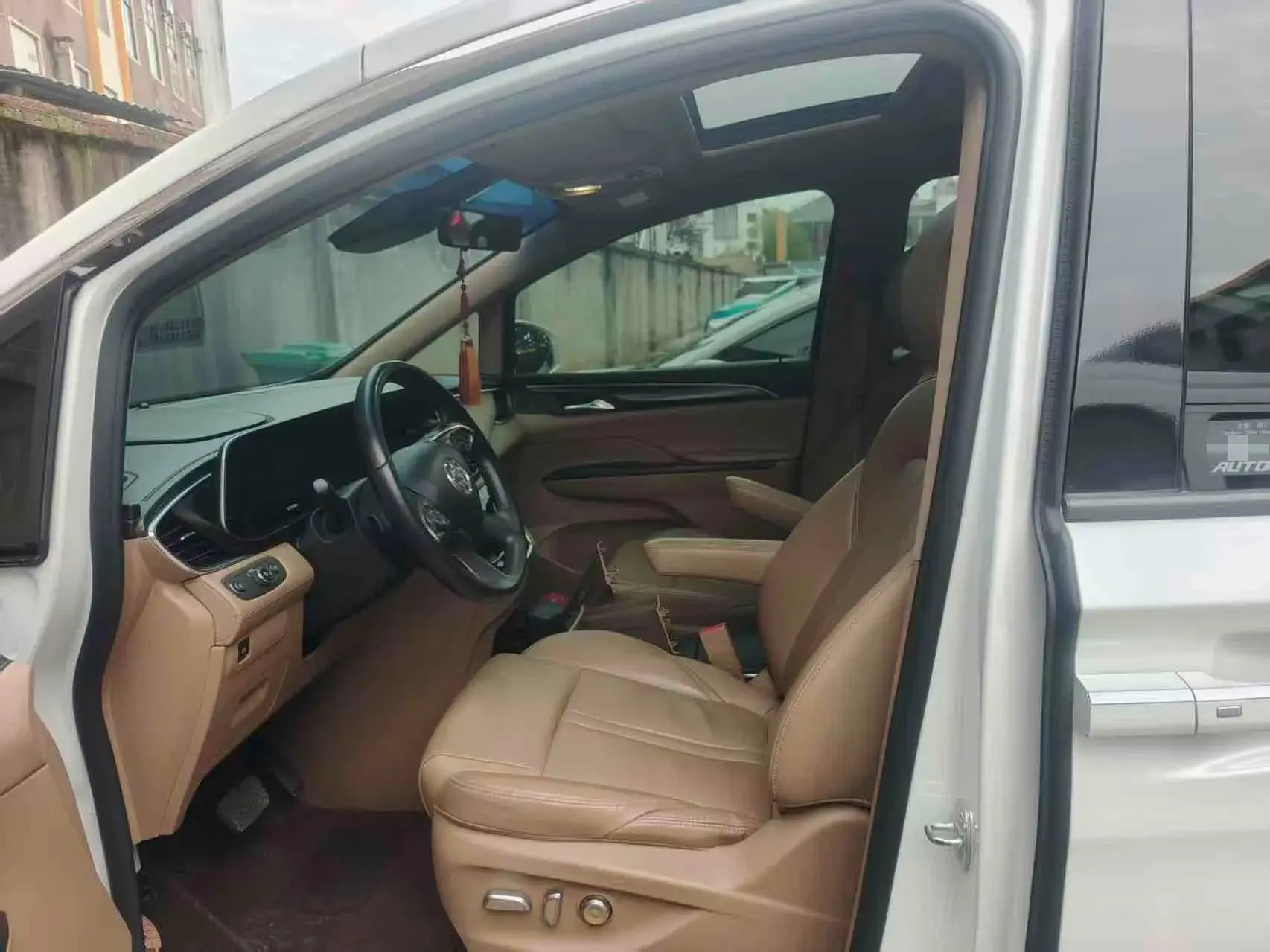 2020 BUICK GL8 thumbnail 4