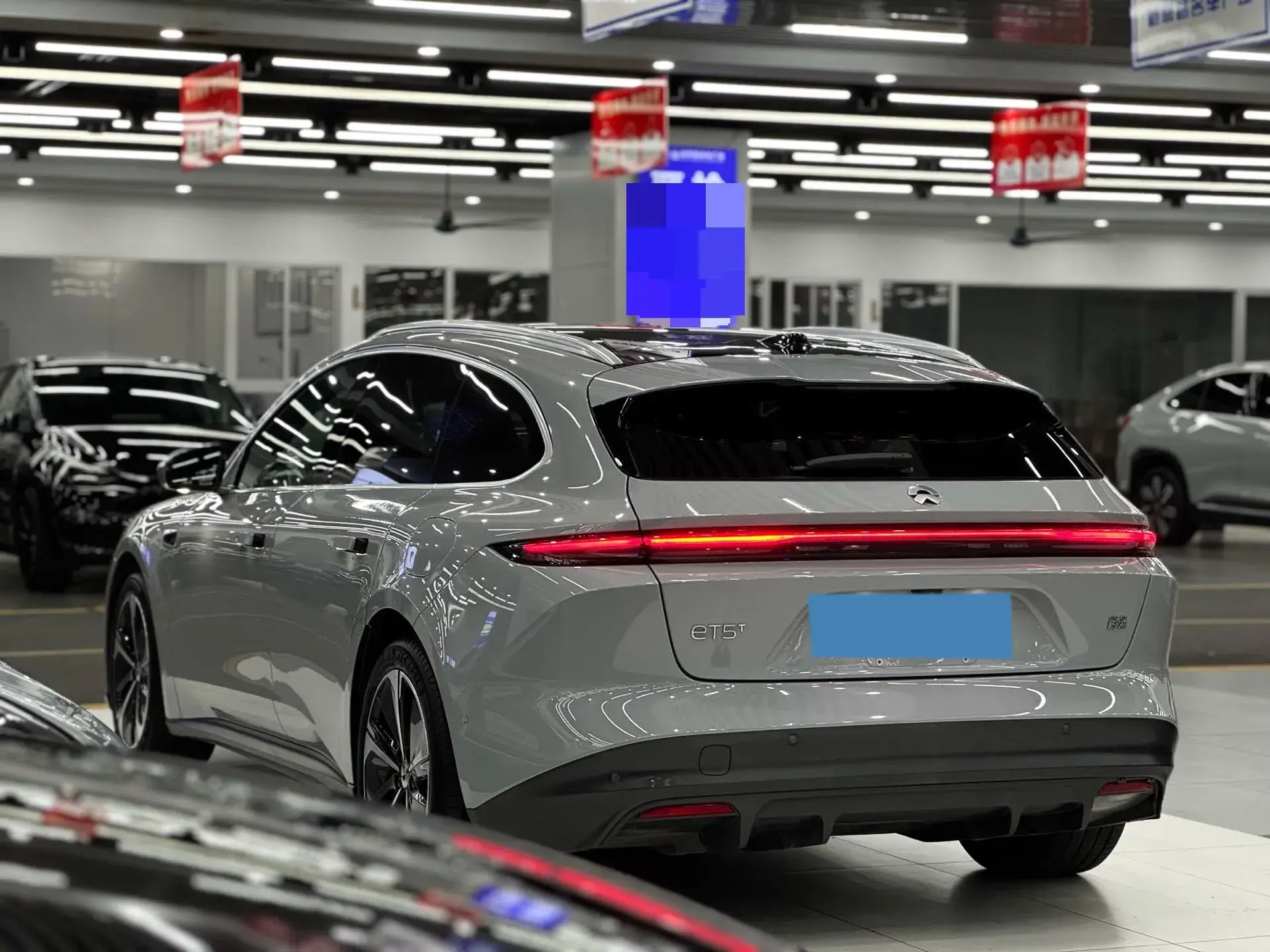 2024 NIO ET5T thumbnail 4