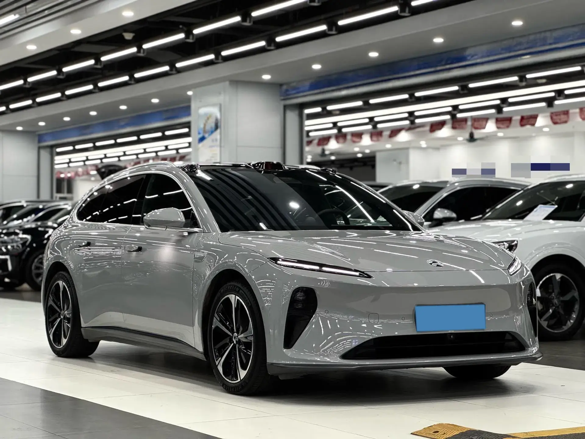 2024 NIO ET5T thumbnail 3