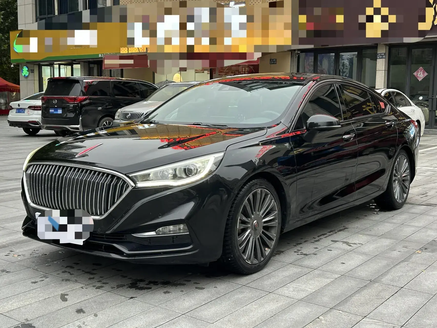 2019 HONGQI H5 view 1